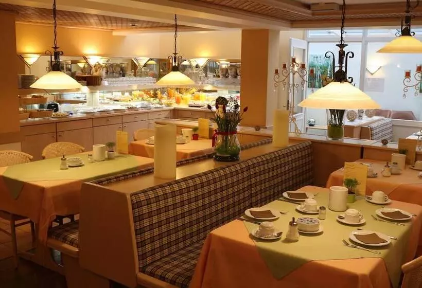 ホテル Garni Rebgarten