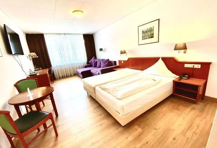 ホテル Garni Rebgarten