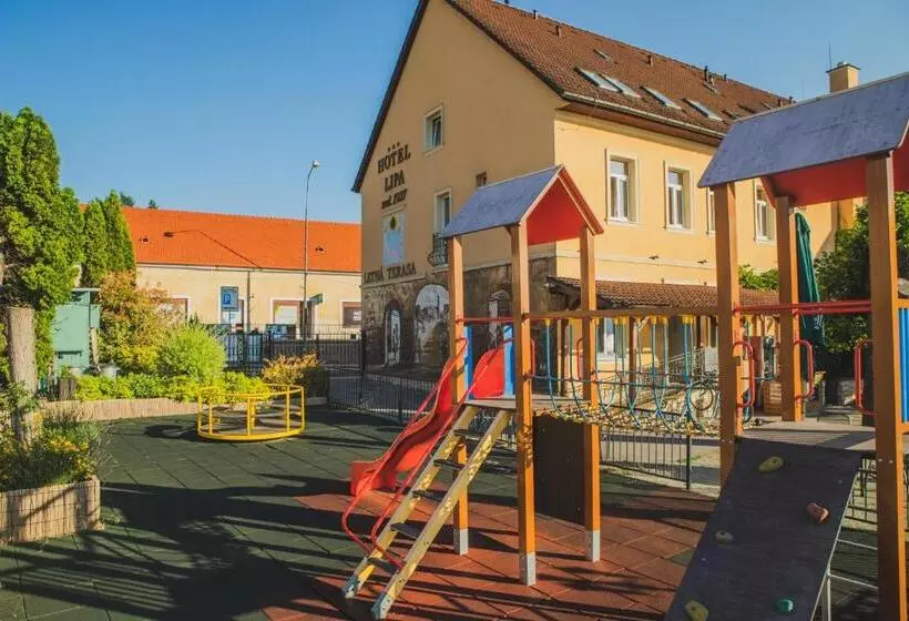 Szálloda Lipa