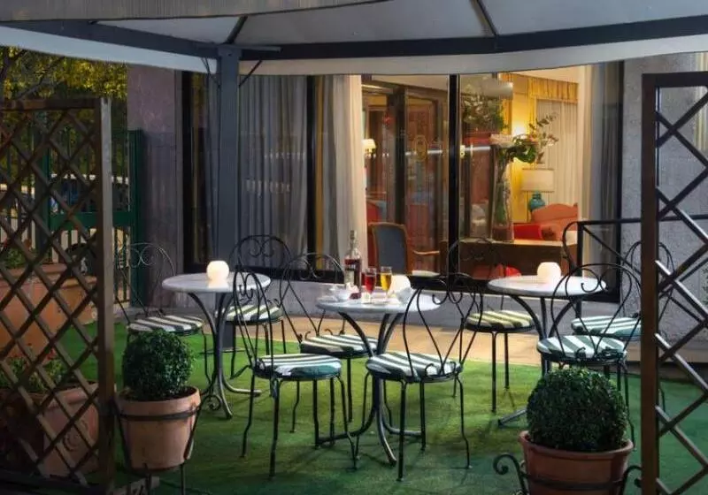 Santa Costanza By Omnia Hotels