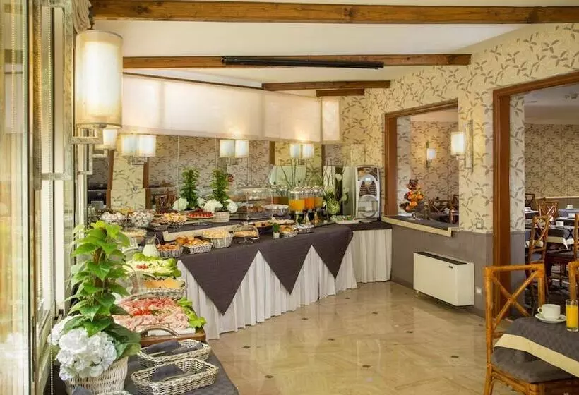 Santa Costanza By Omnia Hotels