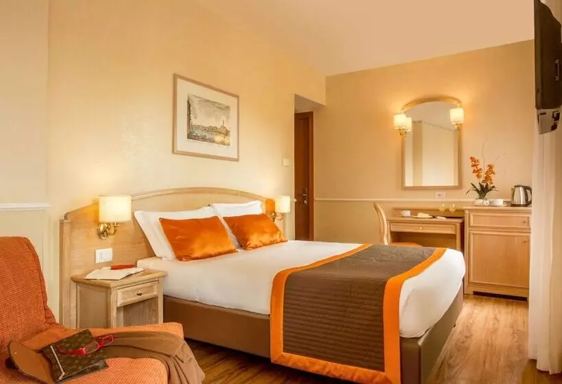 Santa Costanza By Omnia Hotels