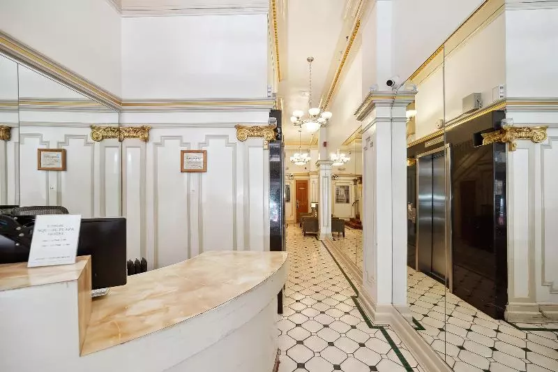 Hotelli Union Square Plaza