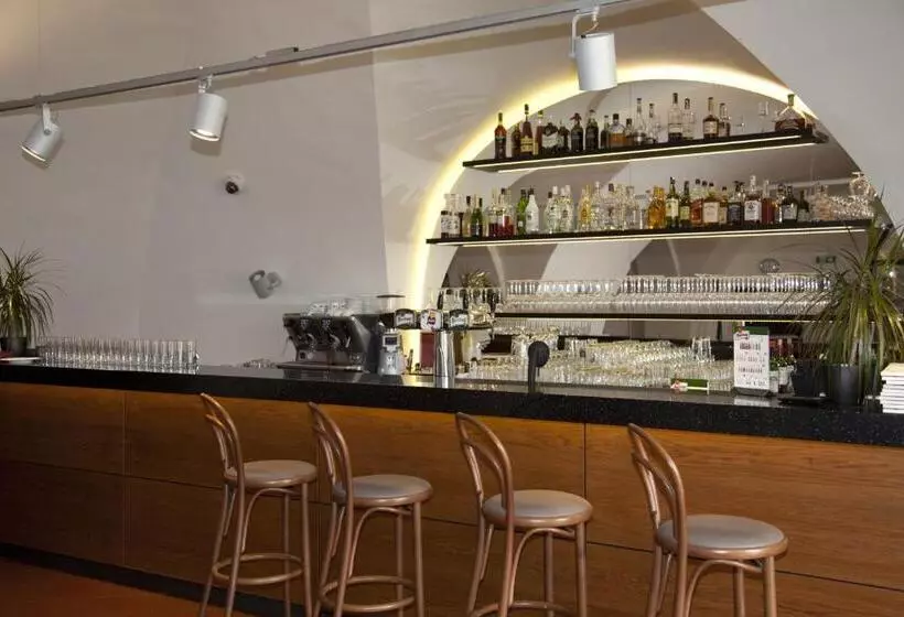 酒店 Zámek Velká Bystřice