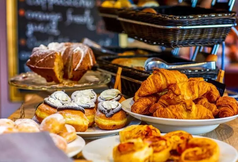 Plaza Prague Hotel Czech Leading Hotels