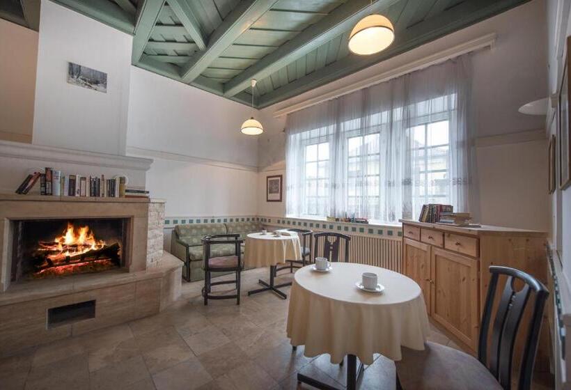 Abbázia Club Hotel Kék