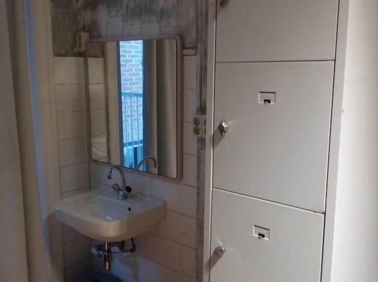 Albergue Limehome Amsterdam Leidsekruisstraat