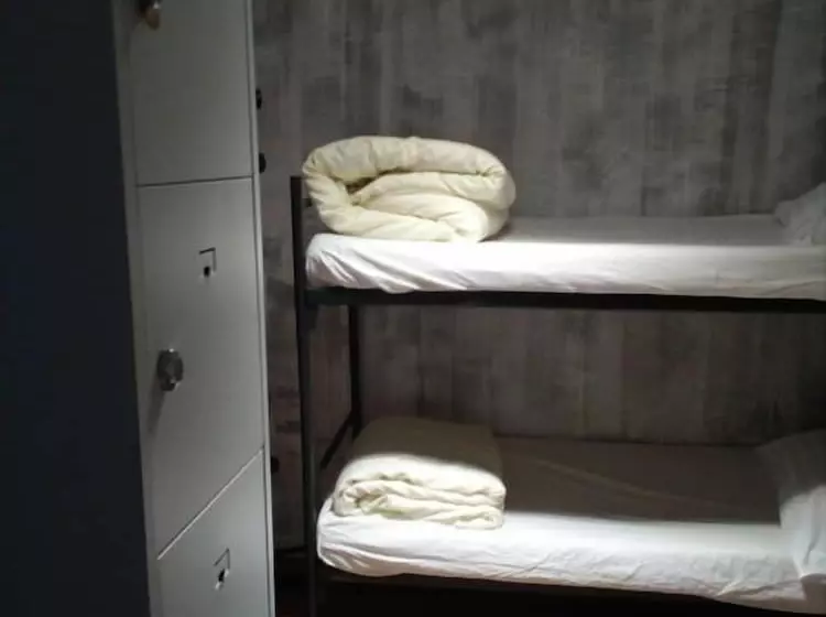 فندق صغير Limehome Amsterdam Leidsekruisstraat