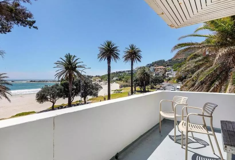 Отель Place On The Bay