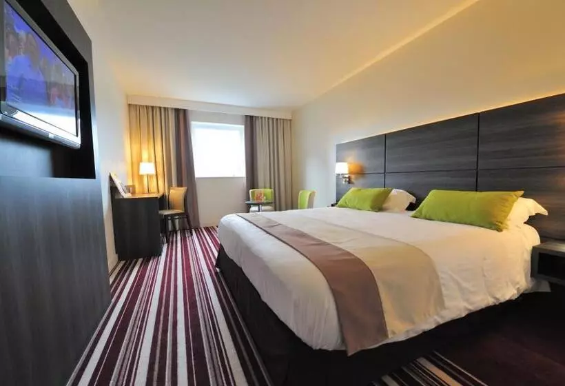 هتل Best Western Plus Evreux Palais Des Congrès