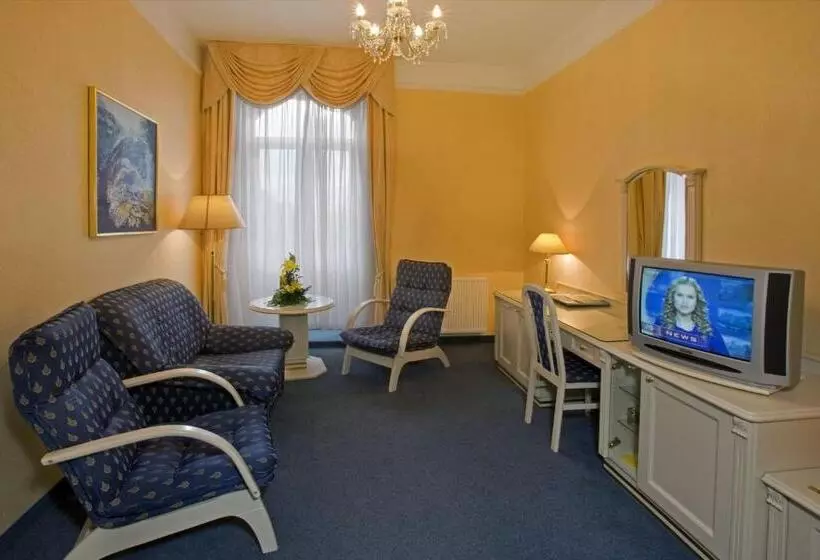 Ensana Hotel Pacifik