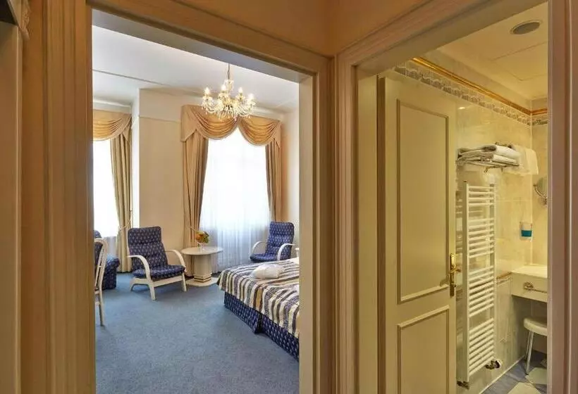 Ensana Hotel Pacifik