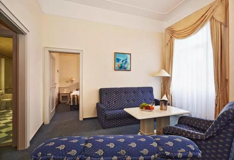 Ensana Hotel Pacifik