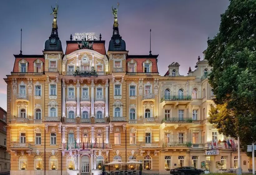 Ensana Hotel Pacifik