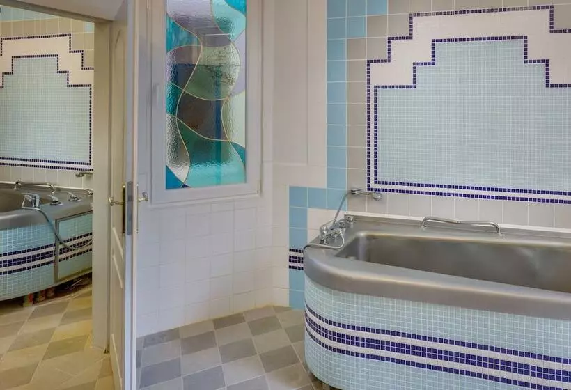 Ensana Hotel Pacifik