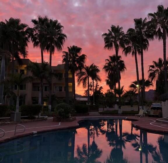 Hotel Hacienda Tetakawi