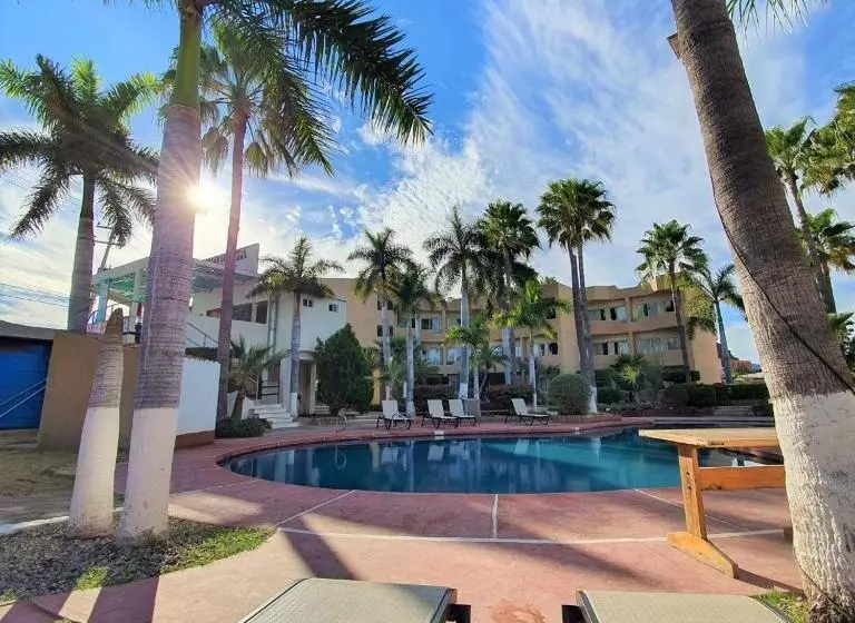 فندق Hacienda Tetakawi