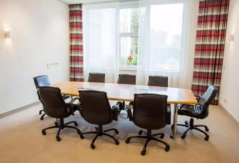 酒店 Holiday Inn Düsseldorf Neuss, Ein Ihg