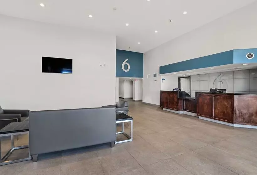 Отель Studio 6 Suites Perris, Ca