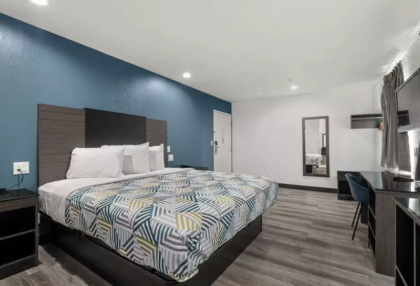 Отель Studio 6 Suites Perris, Ca