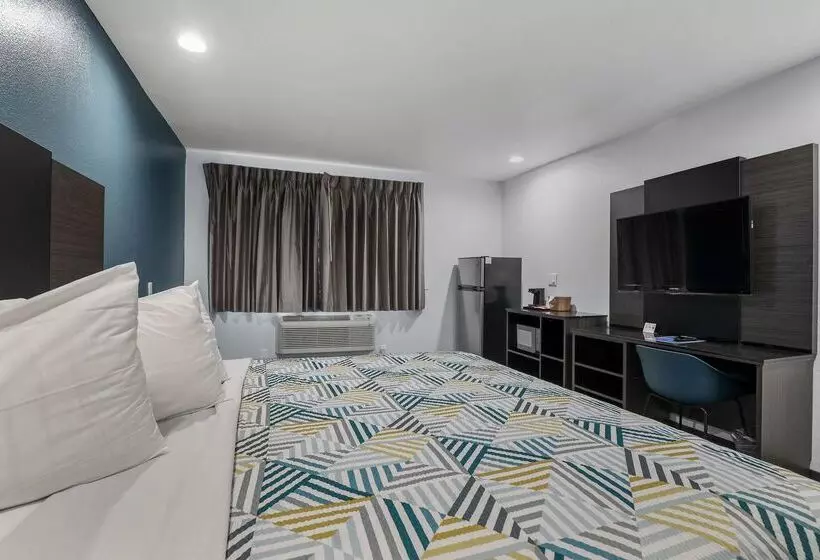 Отель Studio 6 Suites Perris, Ca