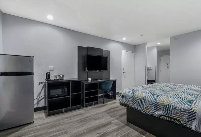 Отель Studio 6 Suites Perris, Ca