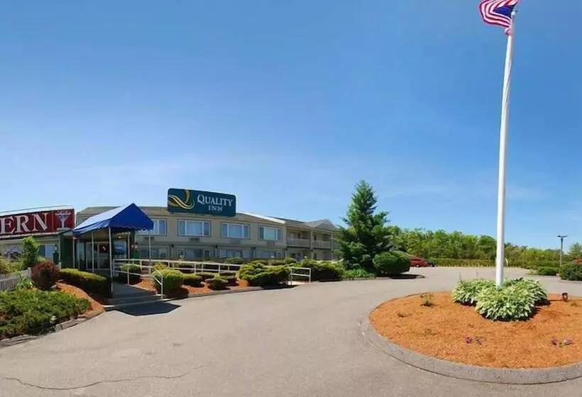 فندق Quality Inn