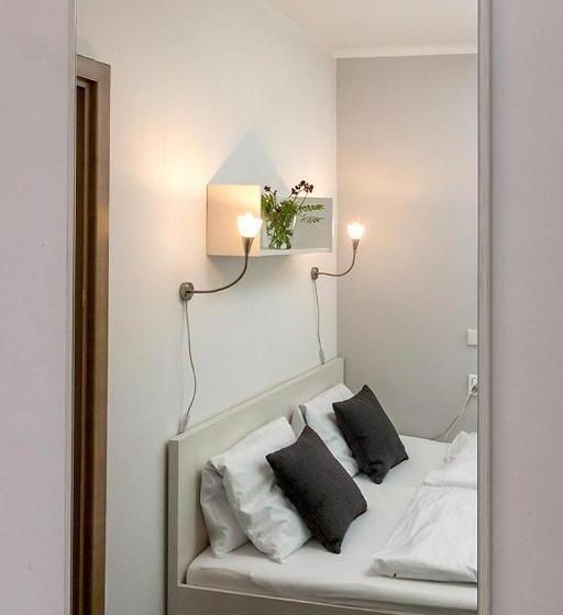 בית מלון כפרי Racek