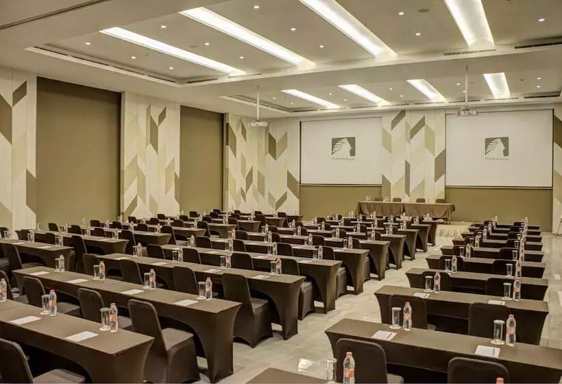 Mambruk Hotel & Convention