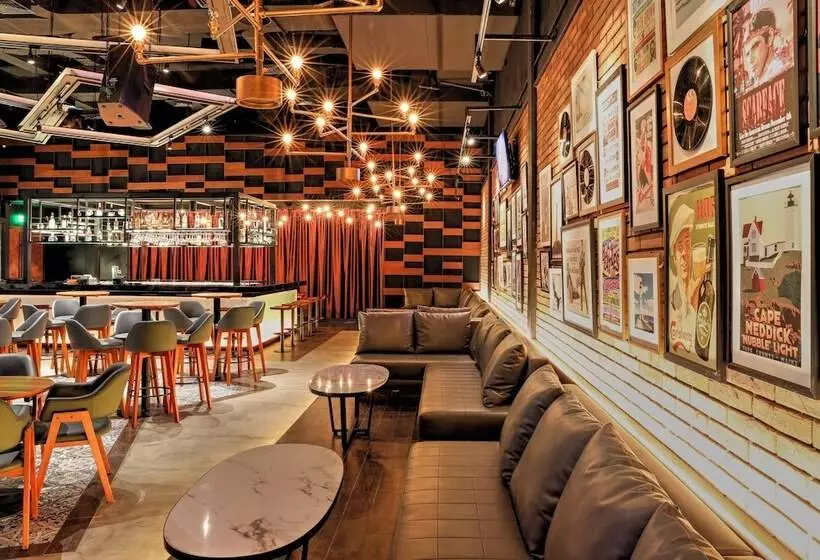 Mambruk Hotel & Convention