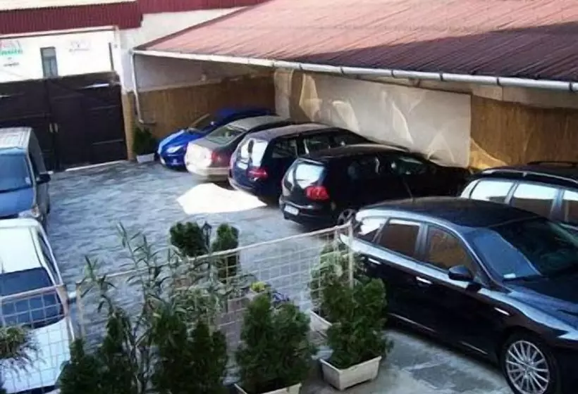 בית מלון כפרי Romantik Eger