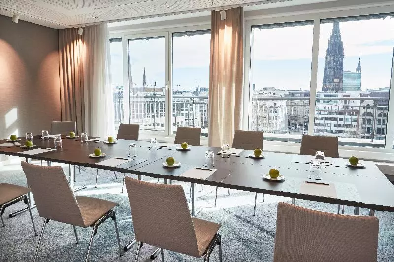 Steigenberger Hotel Hamburg