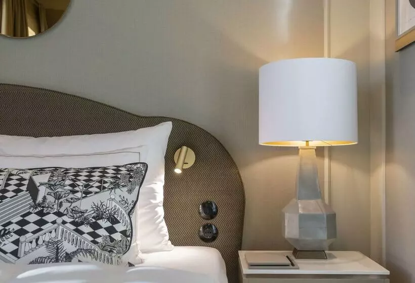 هتل Taschenbergpalais Kempinski