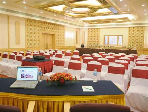 Резиденция Vijay Residency