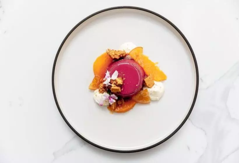 Amora Hotel Brisbane