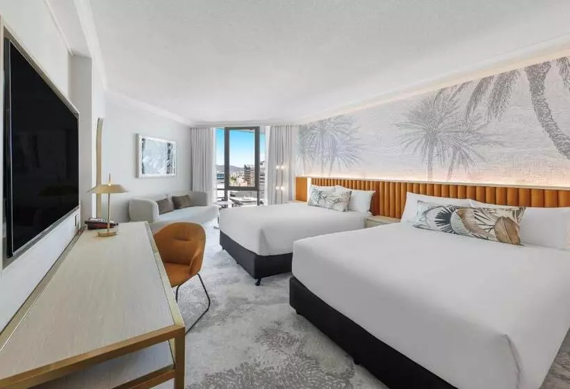 Amora Hotel Brisbane