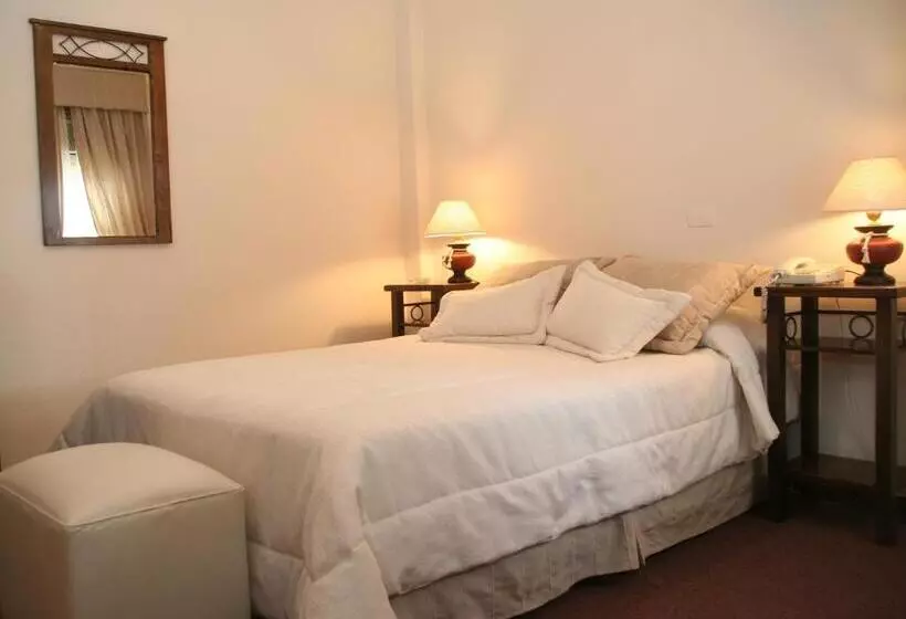 בית מלון כפרי Ariosto