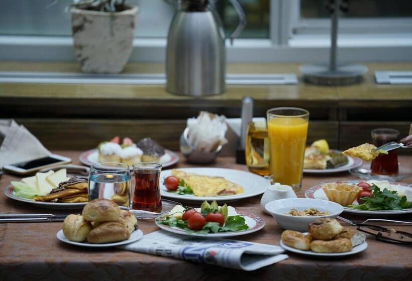 Bilkent Hotel And Conference Center