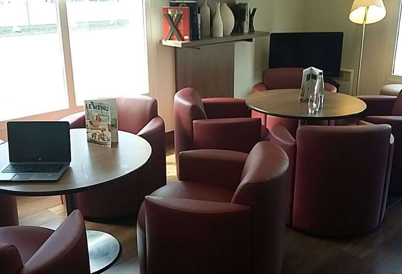 בית מלון כפרי Campanile Lille   Seclin