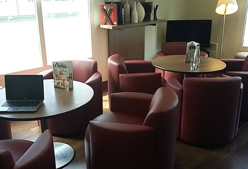 בית מלון כפרי Campanile Lille   Seclin