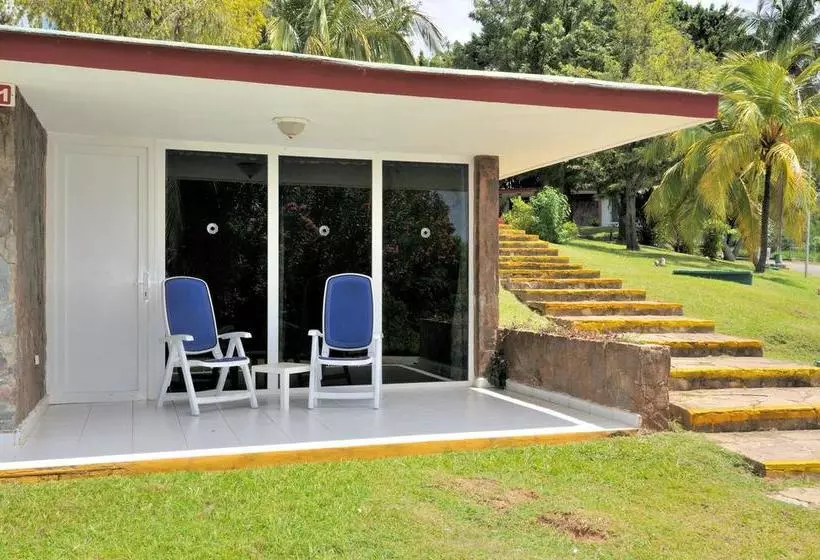 ホテル Cubanacan Las Cuevas