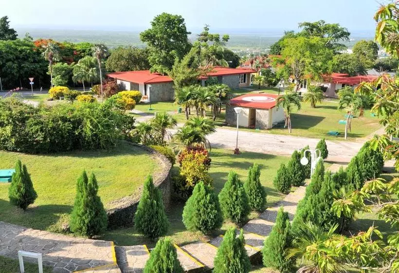 ホテル Cubanacan Las Cuevas