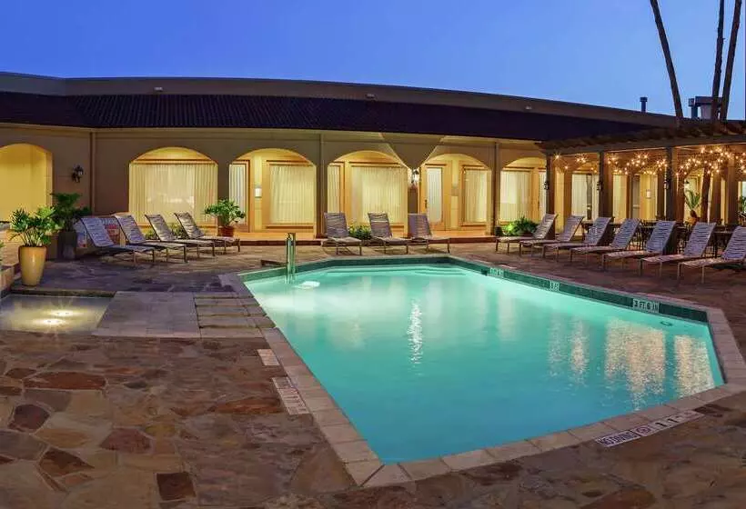 Szálloda Doubletree By Hilton San Antonio Downtown