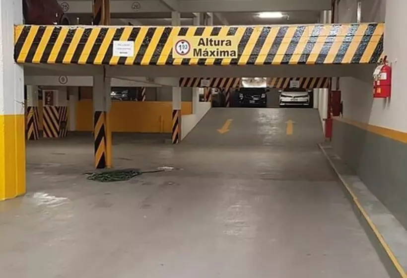 Отель Garden Plaza