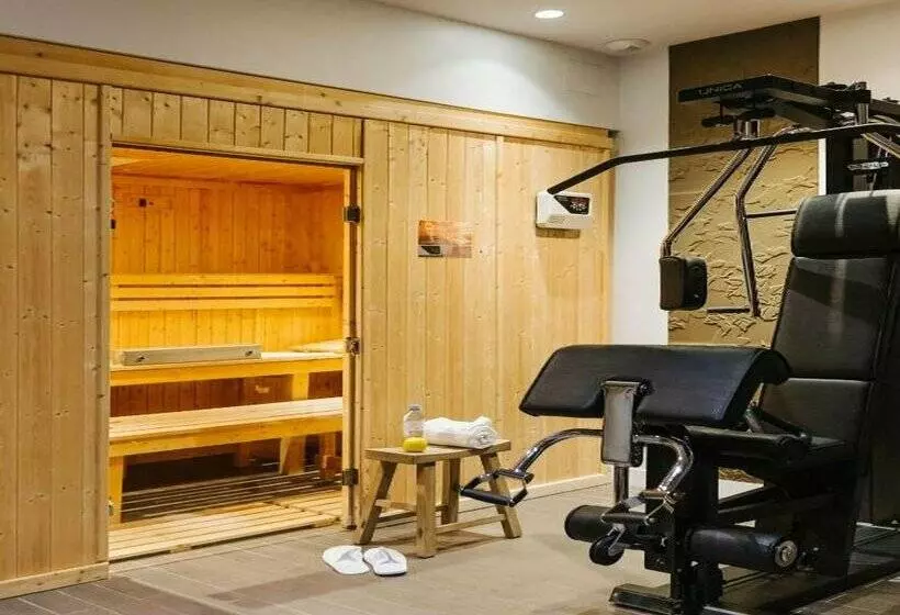 ホテル Le Parisis Paris Tour Eiffel