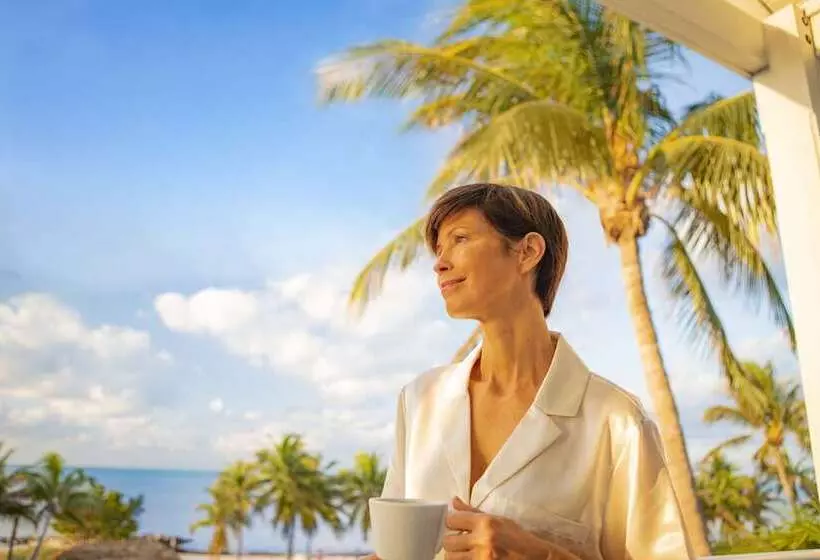 هتل Margaritaville Beach House Key West