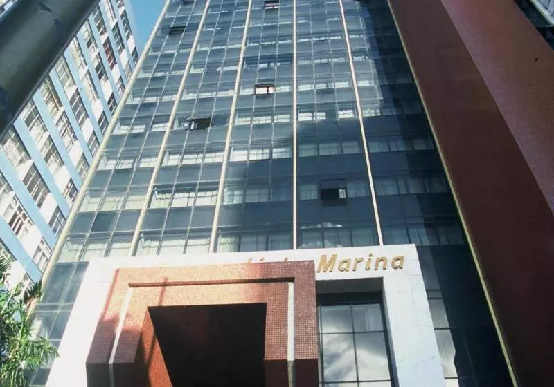 ホテル Sol Victoria Marina