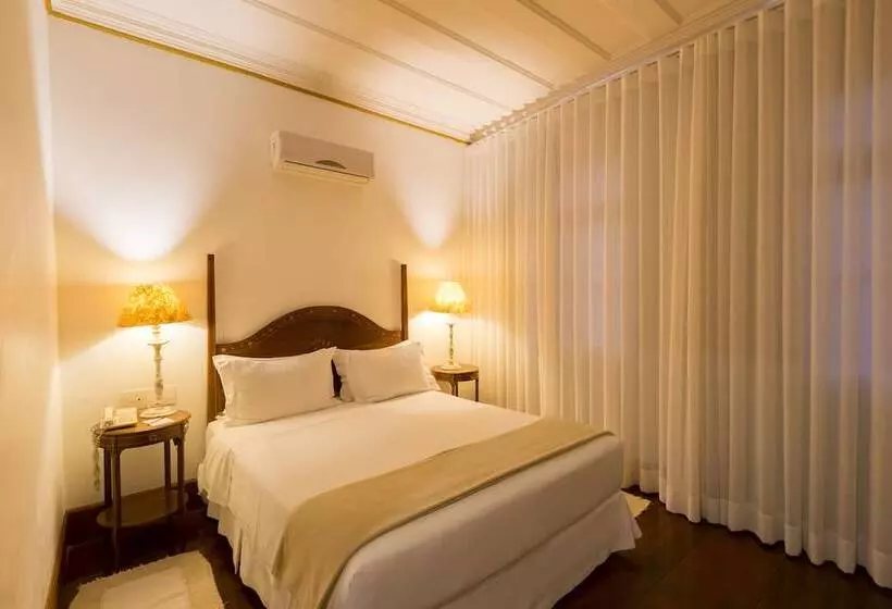 فندق Solar Do Rosario