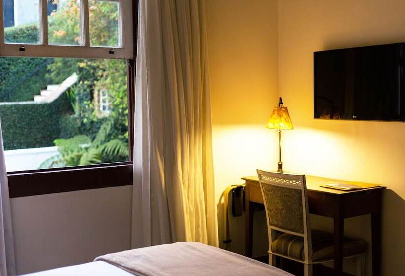 هتل Solar Do Rosario