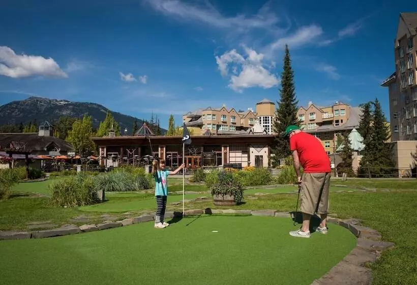 リゾートホテル Le Chamois By Whistler Premier